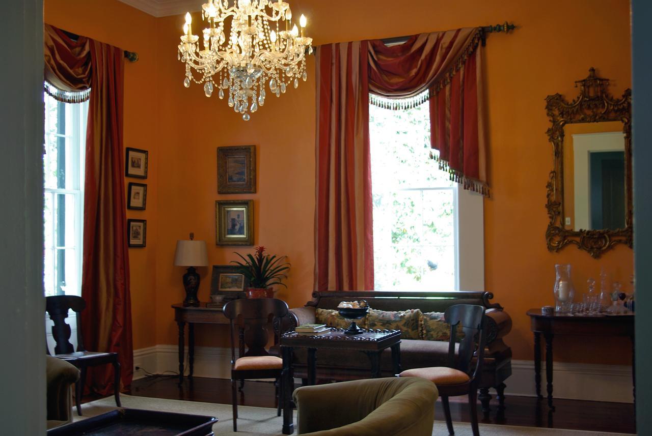 Twin Oaks Inn Натчес Екстериор снимка